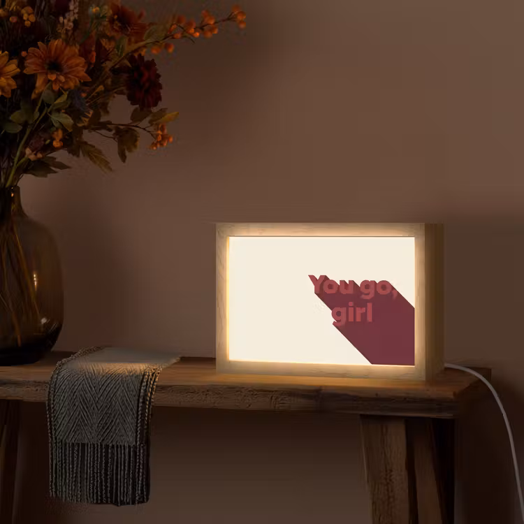 you go girl - 3D - Rood Light Box met kabel (Tafellamp) klein -sfeer4
