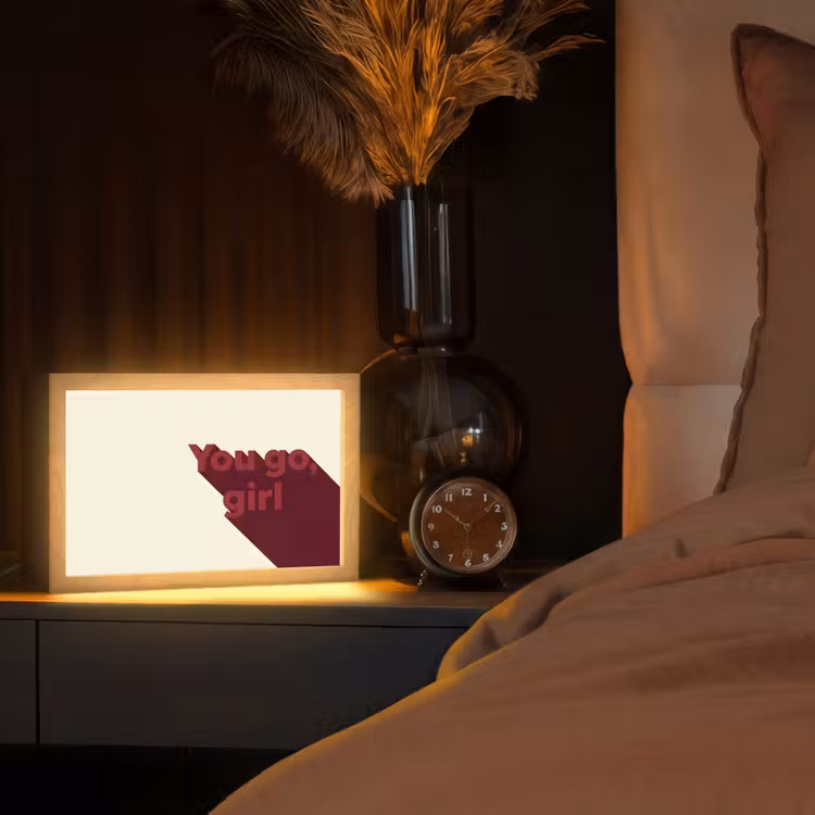 you go girl - 3D - Rood Light Box met kabel (Tafellamp) klein -sfeer1