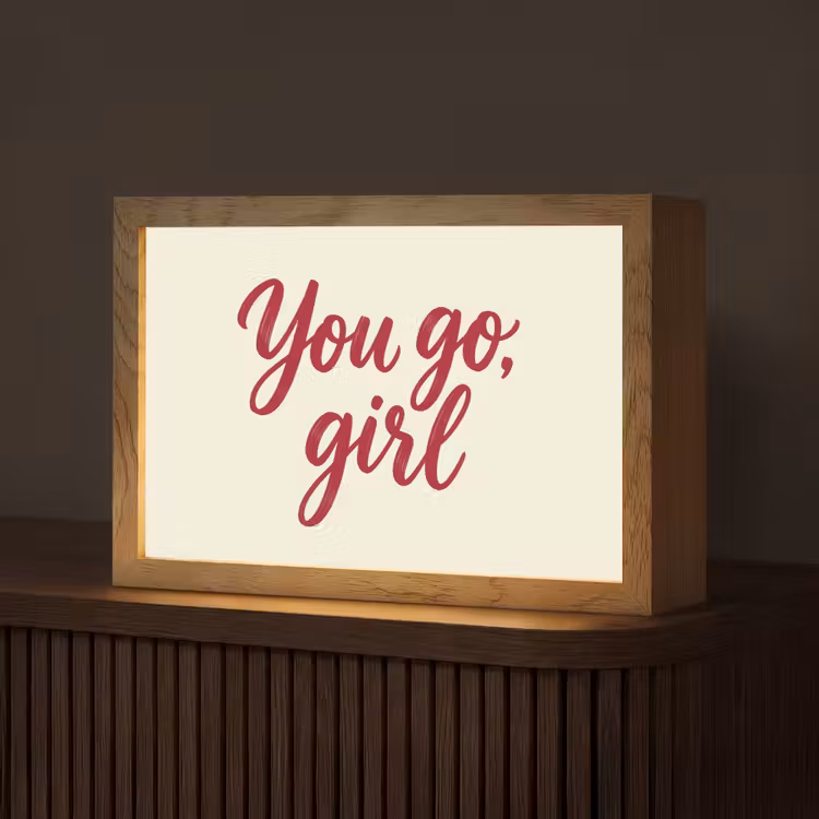 you go girl - Rood - Wit Light Box met kabel (Tafellamp) klein -z3d_website