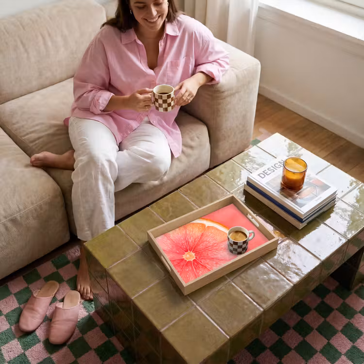 Grapefruit - Roze - Levendig Dienblad Rechthoek middel -sfeer3