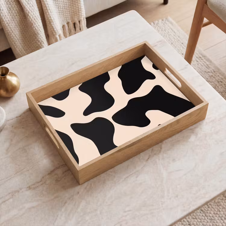 Vlekkenpatroon - Koe - Beige Dienblad Rechthoek middel -sfeer1
