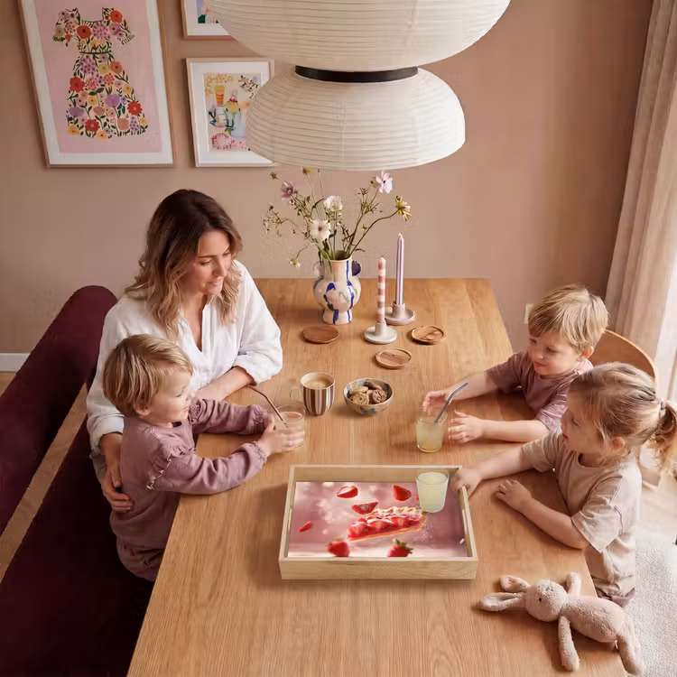 Aardbei - Taart- Eten - Roze Dienblad Rechthoek middel -sfeer4