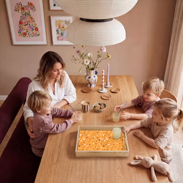 Terrazzo - Patroon - Okergeel Dienblad Rechthoek middel 911 -sfeer4