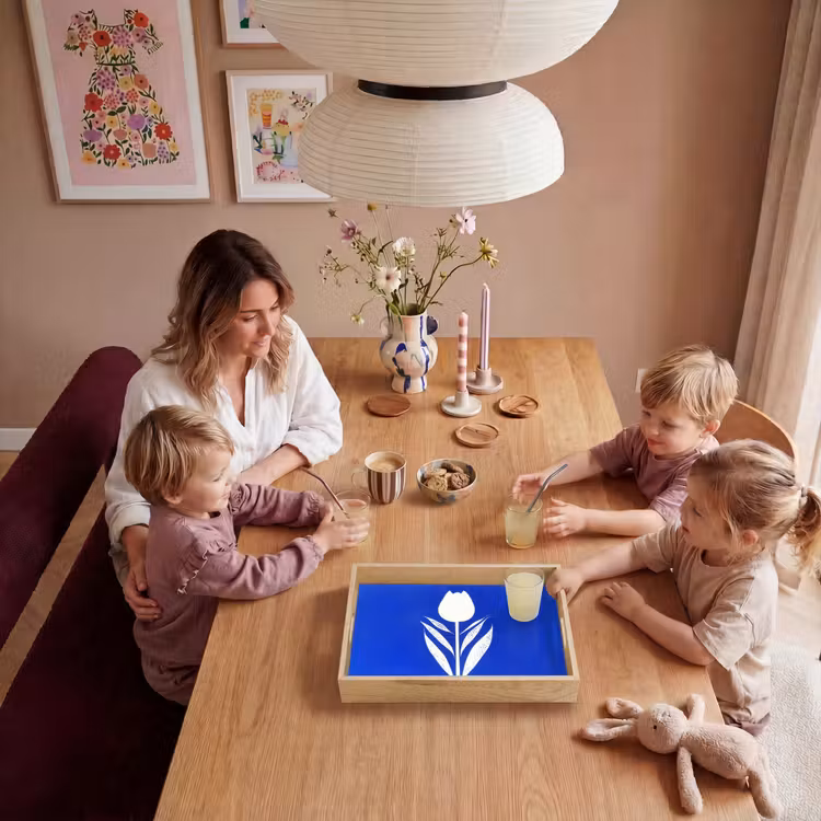 Tulp - Minimalistisch - Bladeren - Wit Dienblad Rechthoek middel -sfeer4