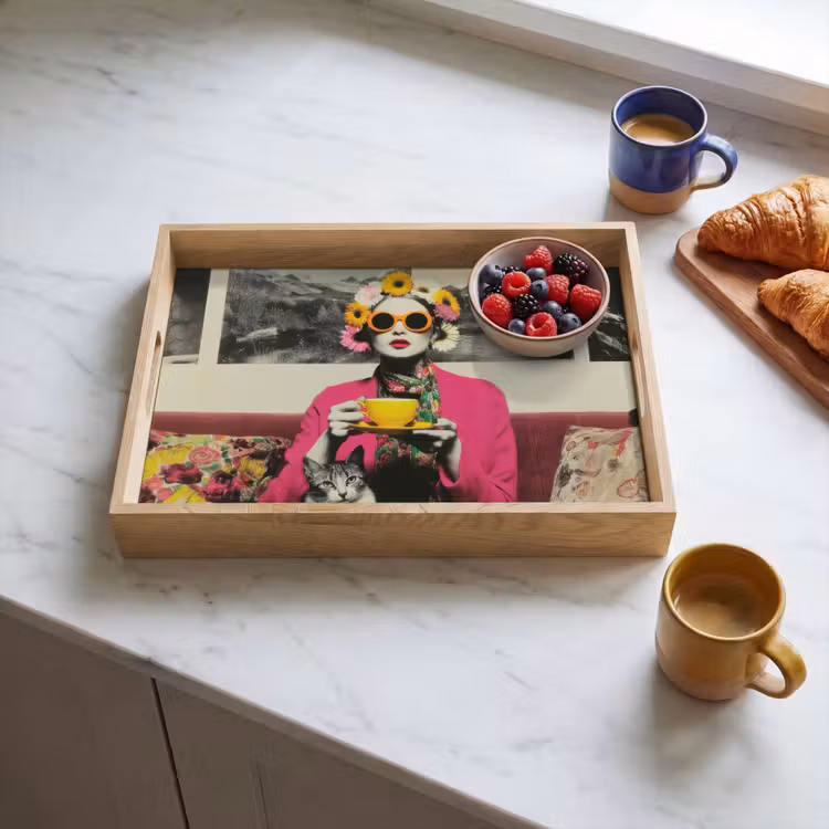 Vrouw - Kat - Bloemen - Kopje - Retro Dienblad Rechthoek middel -sfeer2