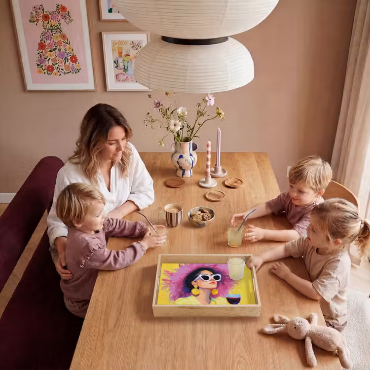 Vrouw - Hoed - Paars - Wijn Dienblad Rechthoek middel -sfeer4