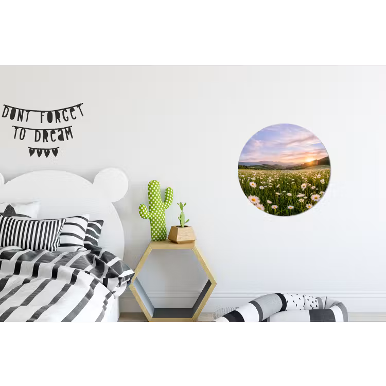 Madelief - Veld - Heuvels - Groen Wandcirkel aluminium klein -kinderkamer
