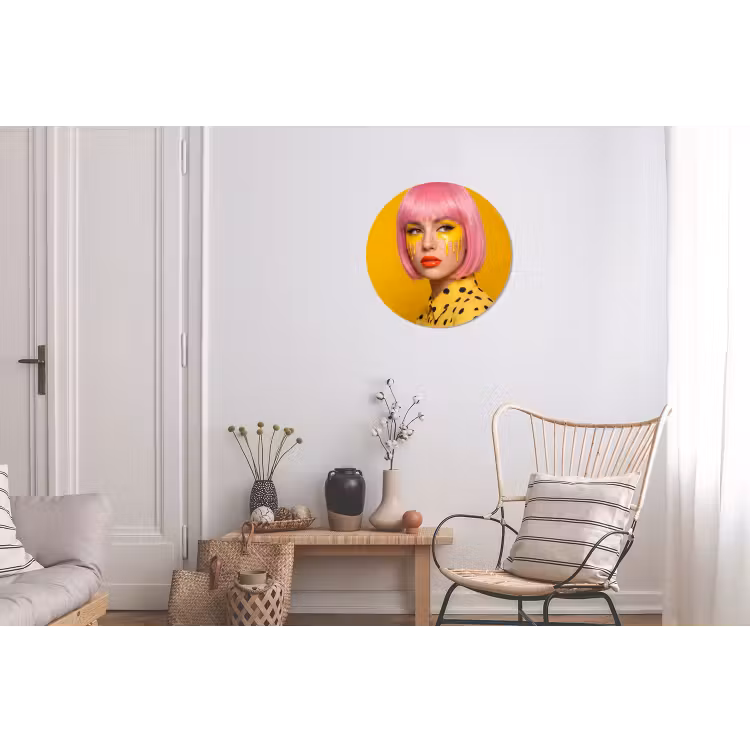 Vrouw - Portret - Abstract - Kleurrijk - Geel Wandcirkel aluminium klein -woonkamer