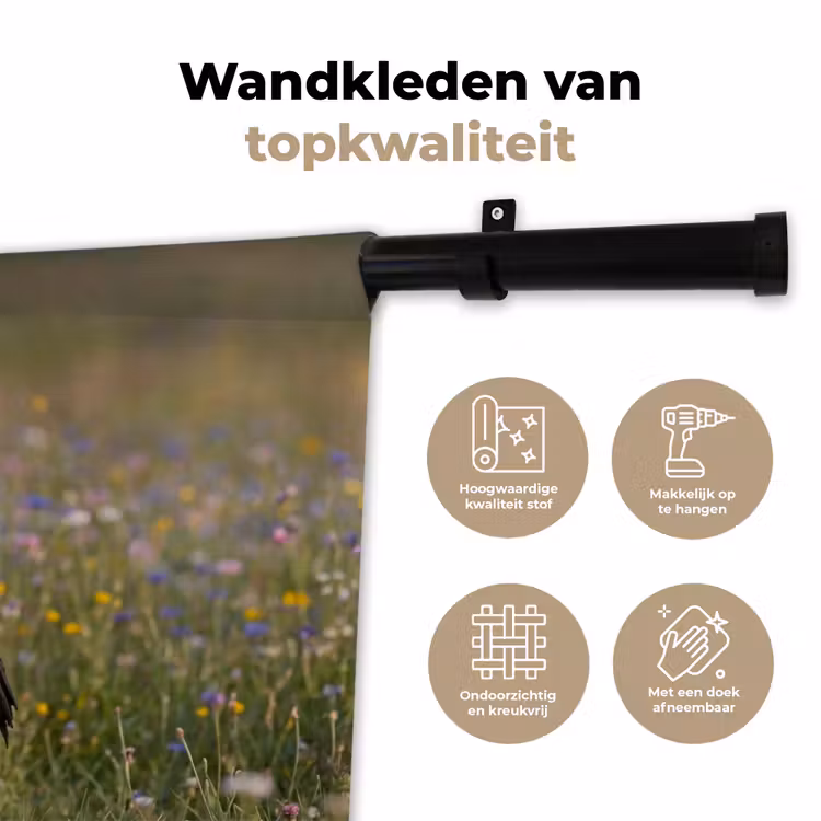Ooienvaar - Bloemen - Weide - Kleurrijk Wandkleed katoen klein -sfeer2