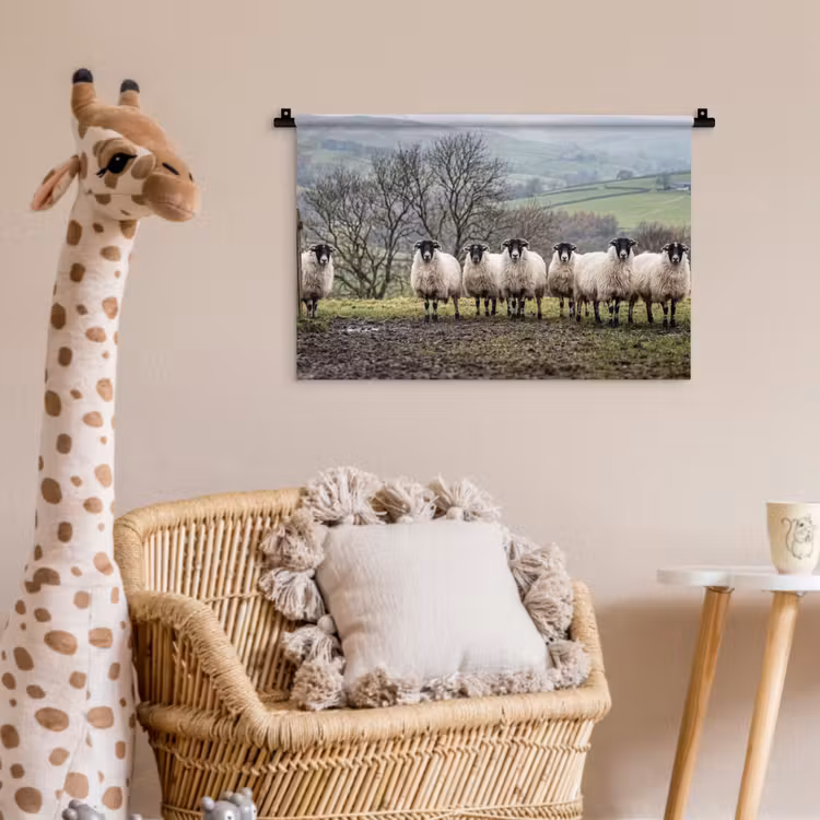 Schapen - Rij - Weide - Dieren - Platteland Wandkleed katoen klein -wsfeer5_kind