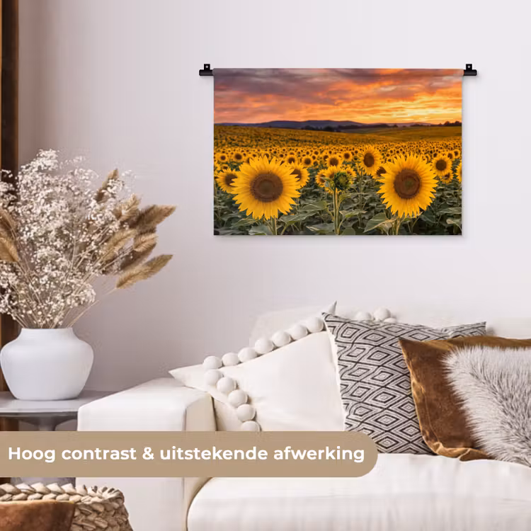 Zonnebloemen - Heuvellandschap - Geel Wandkleed katoen klein -sfeer1