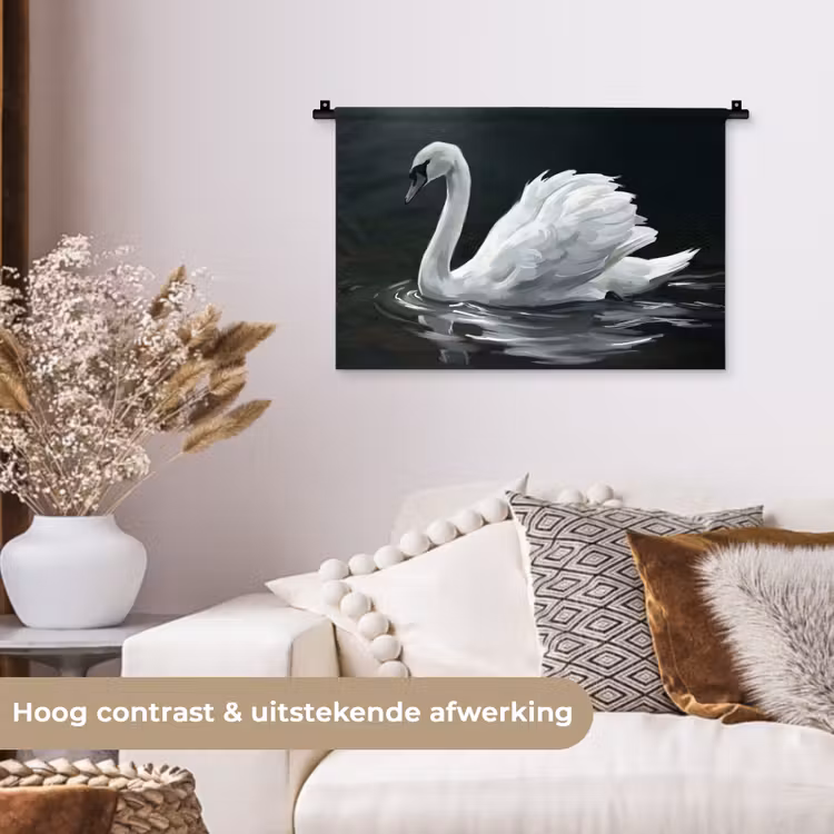 Zwaan - Water - Natuur - Realistisch - Wit Wandkleed katoen klein -sfeer1