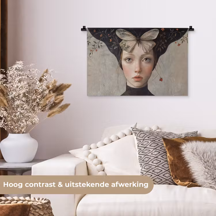 Woman - Butterfly - Art - Classic - Muted Wandkleed katoen klein -sfeer1
