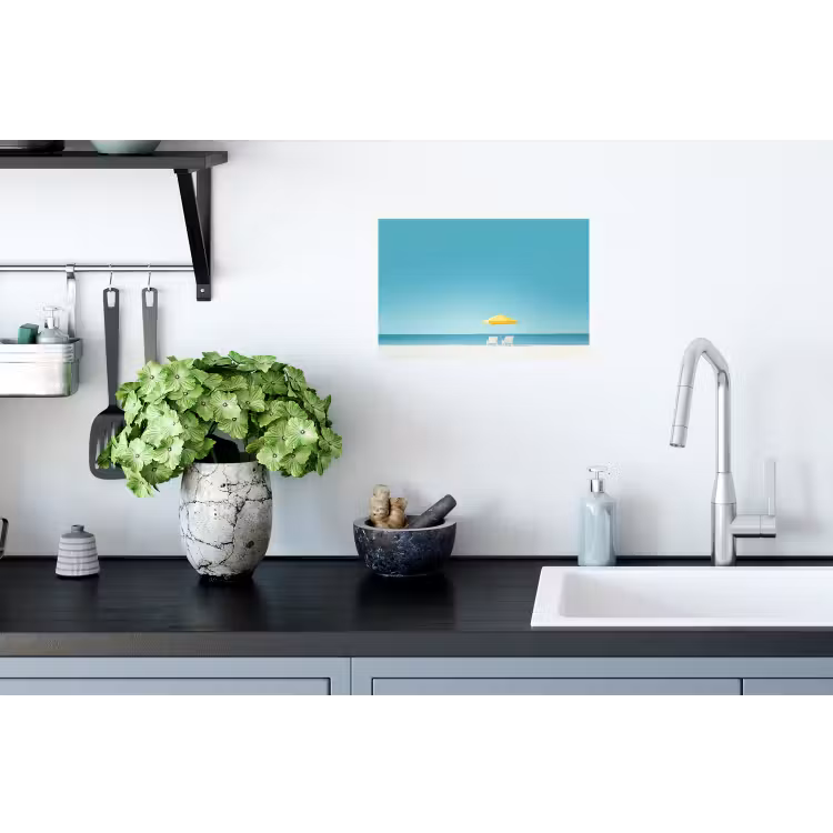 Strand - Blauwe lucht - Geel - Parasol Muursticker klein -keuken