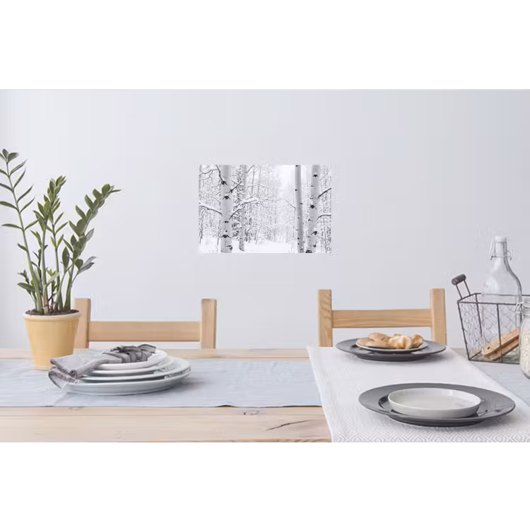 Berkenbomen - Sneeuw - Winter - Bos - Wit Muursticker klein -eettafel