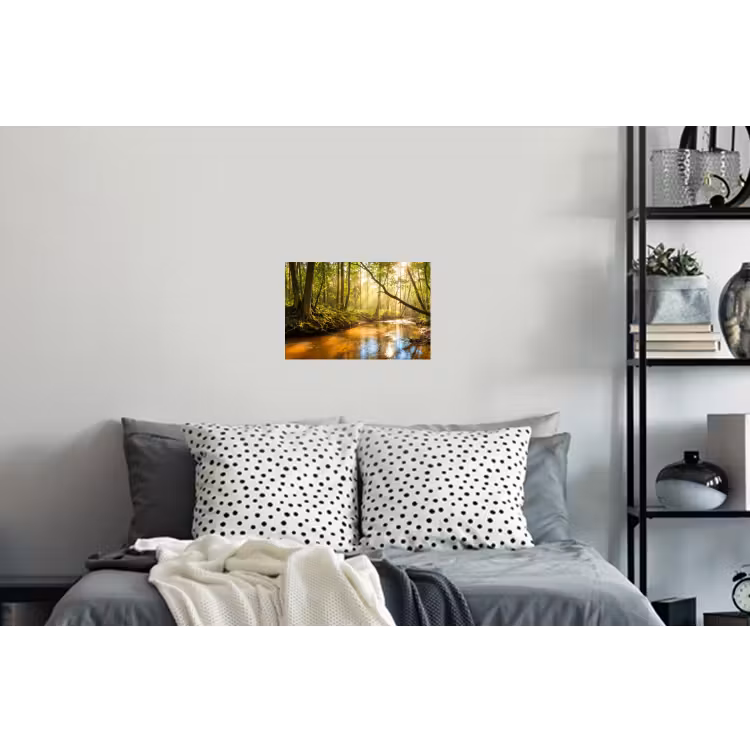 Bos - Beek - Zonlicht - Natuur - Groen Muursticker klein -slaapkamer