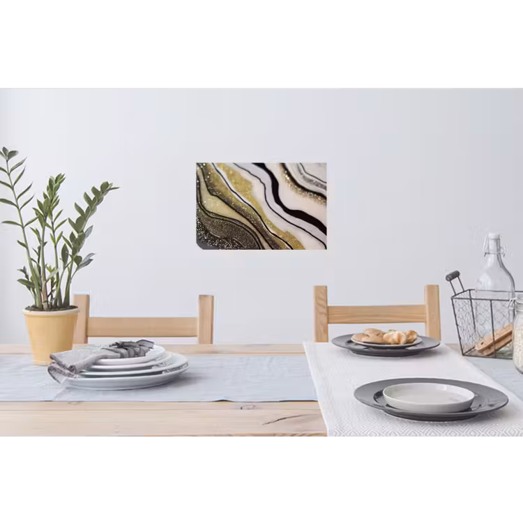 De binnenkant van een agaten met een gouden kleur uit de natuur Muursticker klein -eettafel