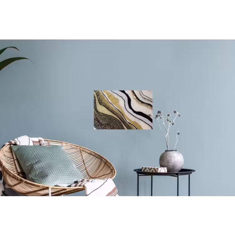 De binnenkant van een agaten met een gouden kleur uit de natuur Muursticker klein -plant