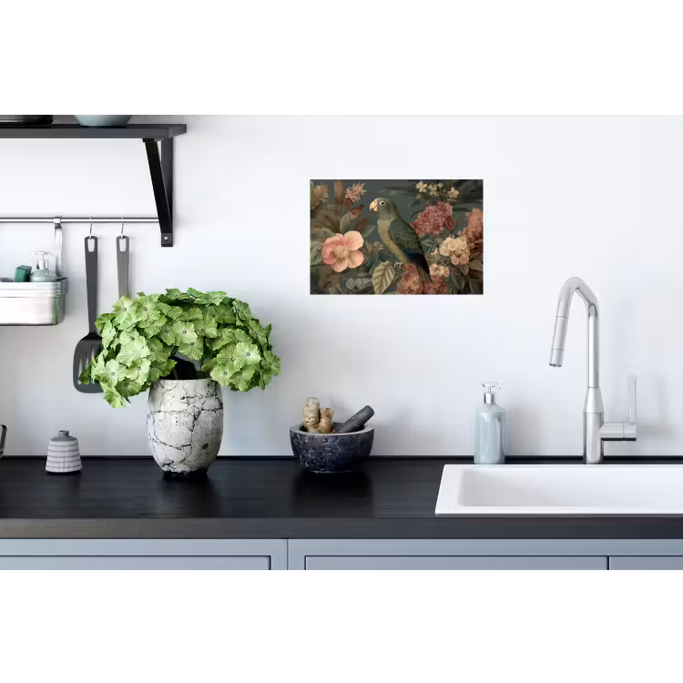 Groene papegaai - Kleurrijke bloemen - Donkere achtergrond Muursticker klein -keuken