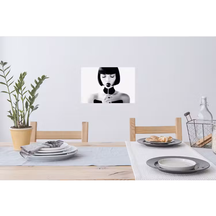 Vrouw - Lolly - Zwart - Wit Muursticker klein -eettafel
