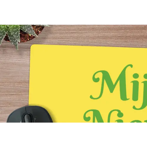 Mij niet bellen - Telefoon - Geel muismat rubber klein -closeup