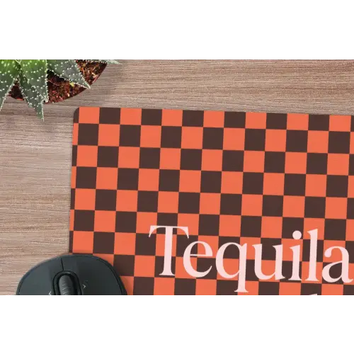 Tequila texted you - Glas - Vierkanten - Oranje muismat rubber klein -closeup