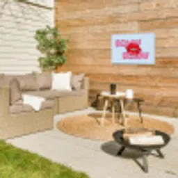Bisou - Blauw - Roze - Lippen Tuinposter op houten frame 2 cm dik klein -sfeer2