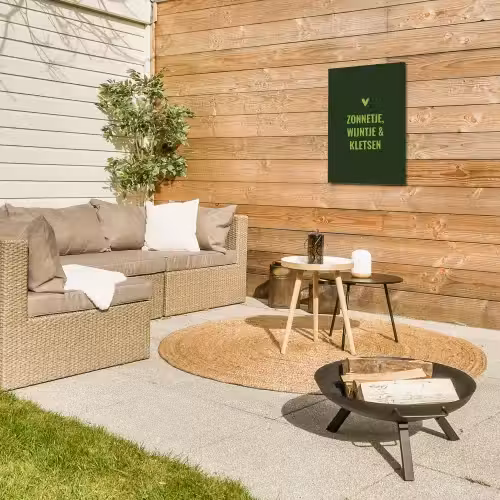 Donkergroen - Quote - Zon - Zomer Tuinposter op houten frame 2 cm dik klein -sfeer2