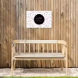 Geluk definitie - Tekst - Geluk is genieten van wat er is - Woordenboek - Quotes Tuinposter op houten frame 2 cm dik klein -sfeer4