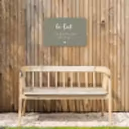 Geluk is genieten van wat er is - Quotes - Geluk definitie - Tekst - Woordenboek Tuinposter op houten frame 2 cm dik klein -sfeer4
