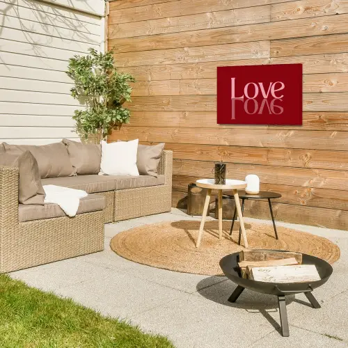 Love - Spiegeling - Rood Tuinposter op houten frame 2 cm dik klein -sfeer2