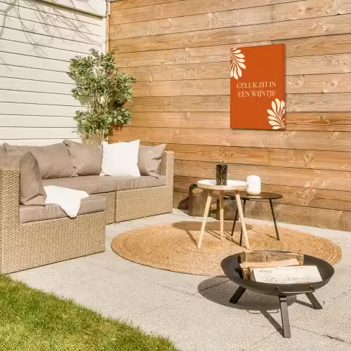 Oranje - Wijntje - Quote Tuinposter op houten frame 2 cm dik klein -sfeer2