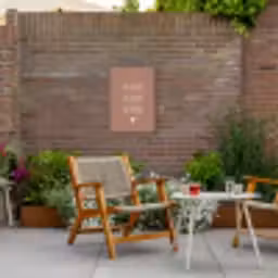 Spreuken - Quotes - Wijnen wijnen wijnen Tuinposter op houten frame 2 cm dik klein -sfeer3