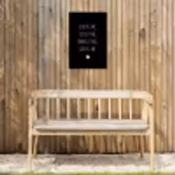 Spreuken - Je kust me je sust me - Quotes - Maaike Ouboter Tuinposter op houten frame 2 cm dik klein -sfeer4