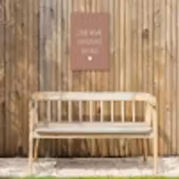 Quotes - Liefde maakt van een huis een thuis - Spreuken Tuinposter op houten frame 2 cm dik klein -sfeer4