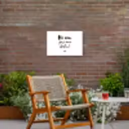 Zon - Tekst - Hé zon, ga je mee stralen? - Quotes Tuinposter op houten frame 2 cm dik klein -sfeer3