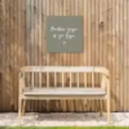 Tekst - Buiten zijn is zo fijn - Zomer - Spreuken Tuinposter op houten frame 2 cm dik klein -sfeer4