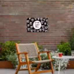 Tekst - Zonnetje, wijntje & kletsen - Quotes - Wijn - Tuin Tuinposter op houten frame 2 cm dik klein -sfeer3