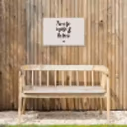 Tekst - Wijn - Zonnetje, wijntje & kletsen - Quotes Tuinposter op houten frame 2 cm dik klein -sfeer4