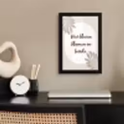 Bloemen - Quote - Zomer - Beige fotolijst zwart zonder passe partout klein -sfeer1