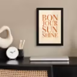 Oranje - Quote - Sun fotolijst zwart zonder passe partout klein -sfeer1