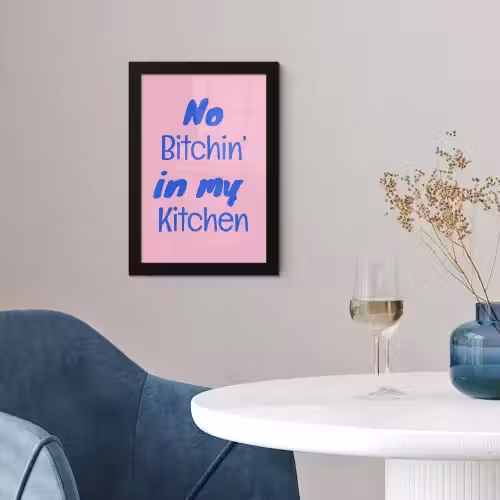 Quote - Blauw - Lettertype - Keuken fotolijst zwart zonder passe partout klein -sfeer4