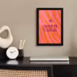 Quote - Zomer - Roze fotolijst zwart zonder passe partout klein -sfeer1