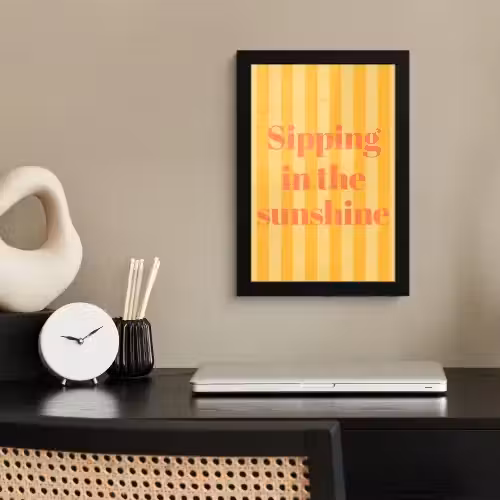Gestreept - Geel - Sunshine - Letters fotolijst zwart zonder passe partout klein -sfeer1