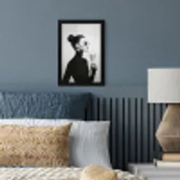 Vrouw - Champagne - Modern fotolijst zwart zonder passe partout klein -sfeer3