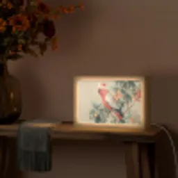 Roze kuifkaketoe - Tak met vruchten - Bladeren Light Box met kabel (Tafellamp) klein -sfeer4