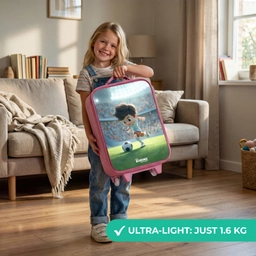 Jongen - Voetbal - Stadion - Zonlicht Kinderkoffer - Roze klein -sfeer2_EN