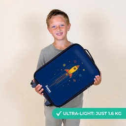 Raket - Planeten - Sterren Kinderkoffer - Zwart klein -sfeer4_UK