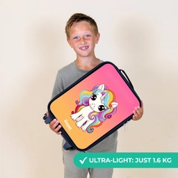 Kleine eenhoorn met regenboog kleuren Kinderkoffer - Zwart klein -sfeer4_UK