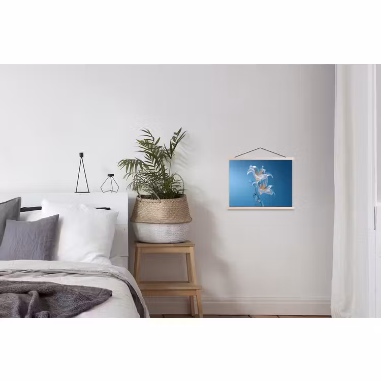 Hanging Poster - Lilies - Blue - Glasses — 2